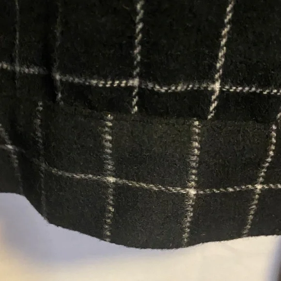 Forever 21 Black Checkered Cropped Blazer - Picture 8 of 10